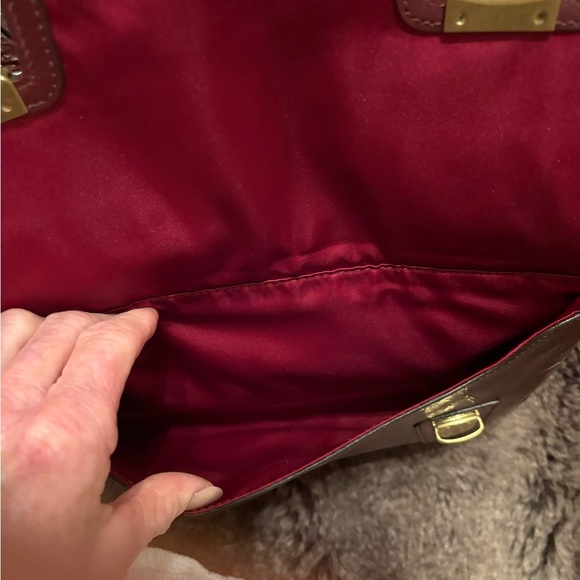 Elegant Brown patent Leather Poppy Coach Tote Bag - Picture 8 of 12